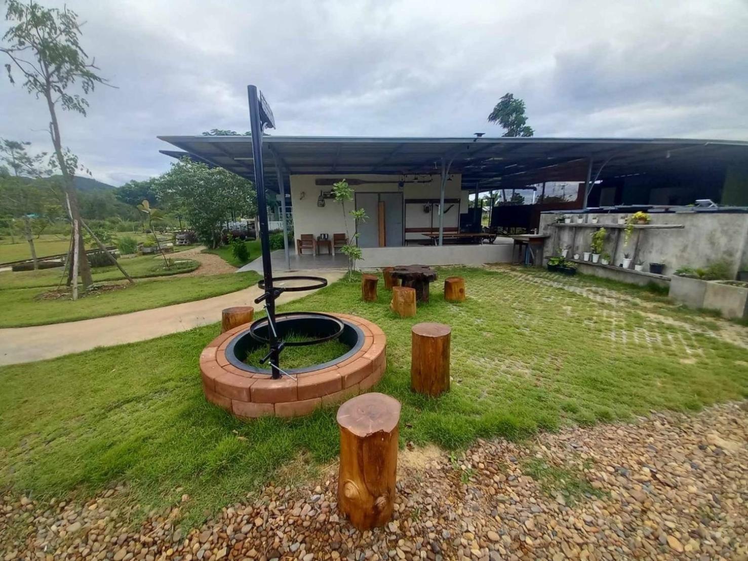 Nex Station Kanchanaburi Zewnętrze zdjęcie